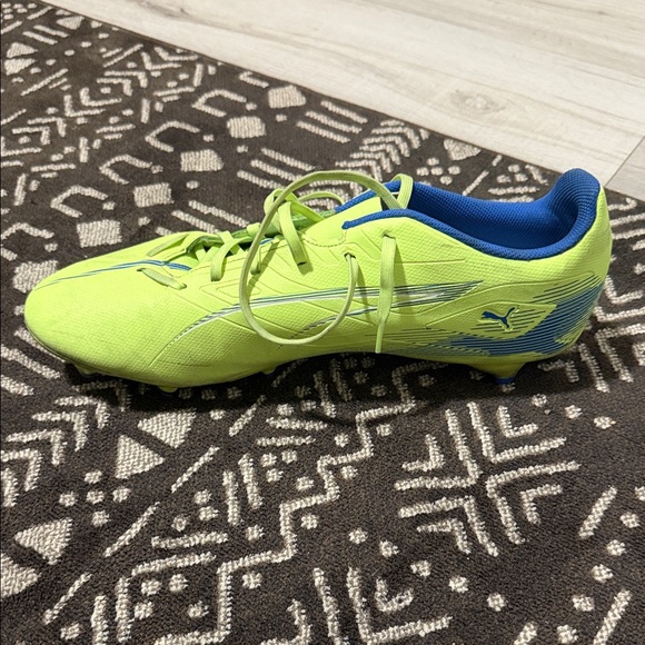 Puma Ultra 5 FG soccer cleats - Picture 2 of 5